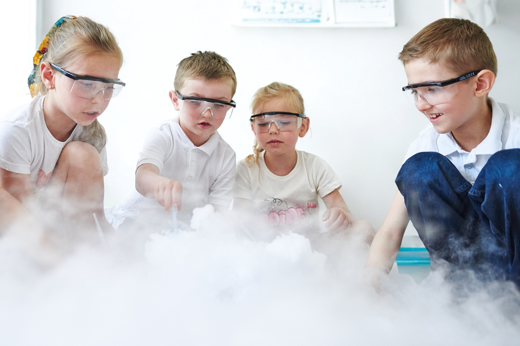 Zajęcia naukowe KidLab dla dzieci — zdjęcie 34 z 37
